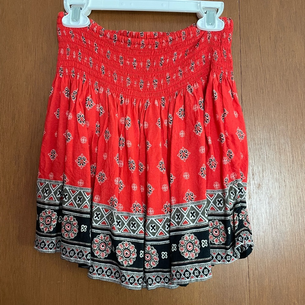 Women’s Hollister skirt